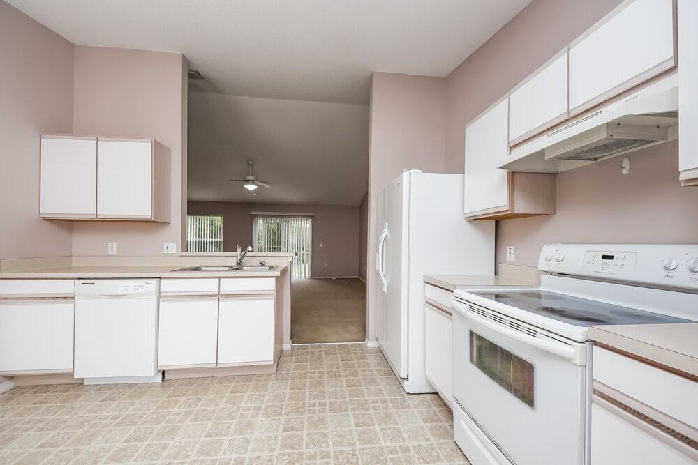 155 Pompei Dr - Photo 5 of 15