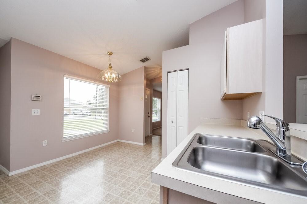 155 Pompei Dr - Photo 6 of 15