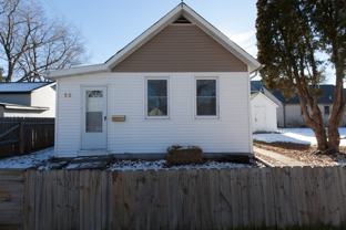 52 22nd Ave Ne - Photo 1 of 1