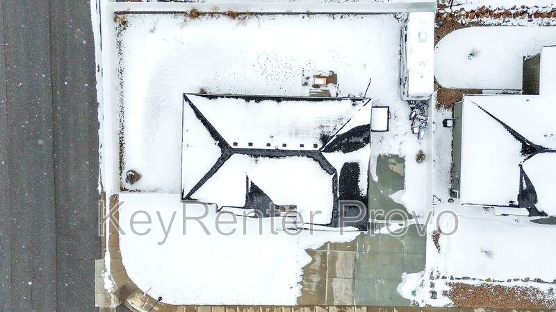 1226 Ne - Photo 3 of 24