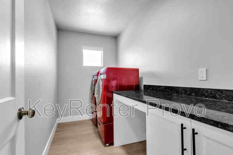 1226 Ne - Photo 6 of 24