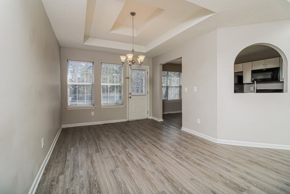 2913 Crest Ridge Ct Sw - Photo 7 of 17