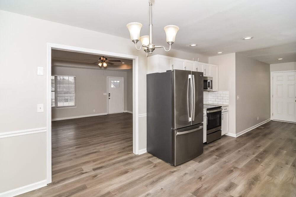 1002 Wismar Ct - Photo 7 of 16