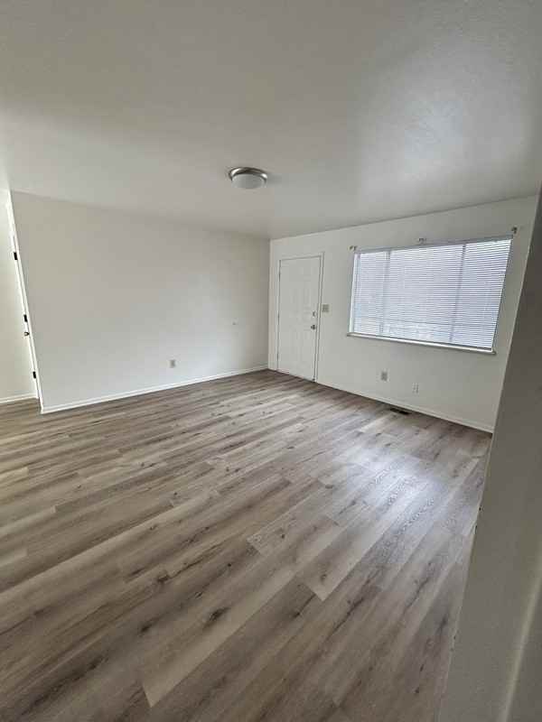 464 32 1/8 Rd - Photo 5 of 7