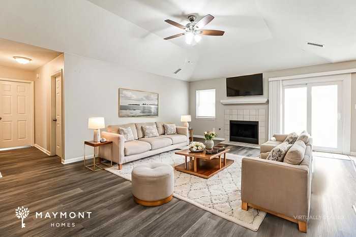 13808 Wimbledon Loop - Photo 6 of 15