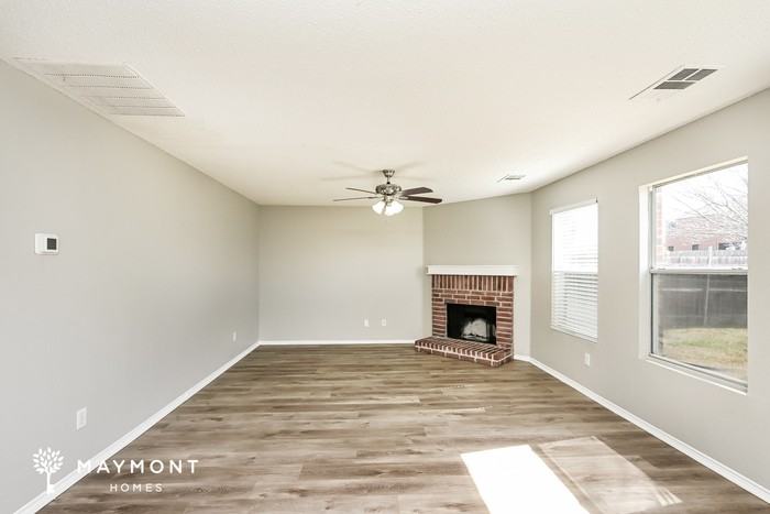 525 Linacre Dr - Photo 6 of 16