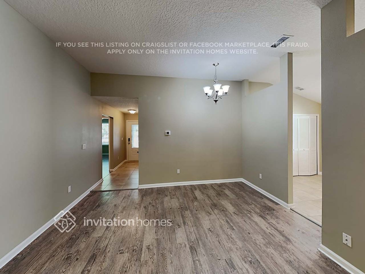 372 Sunshine Dr - Photo 3 of 20