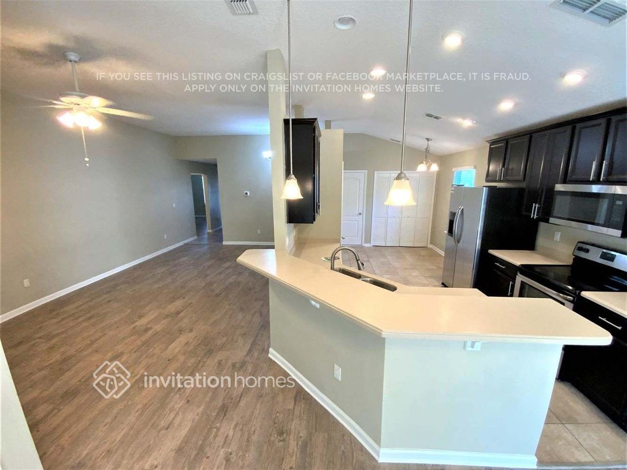 372 Sunshine Dr - Photo 5 of 20