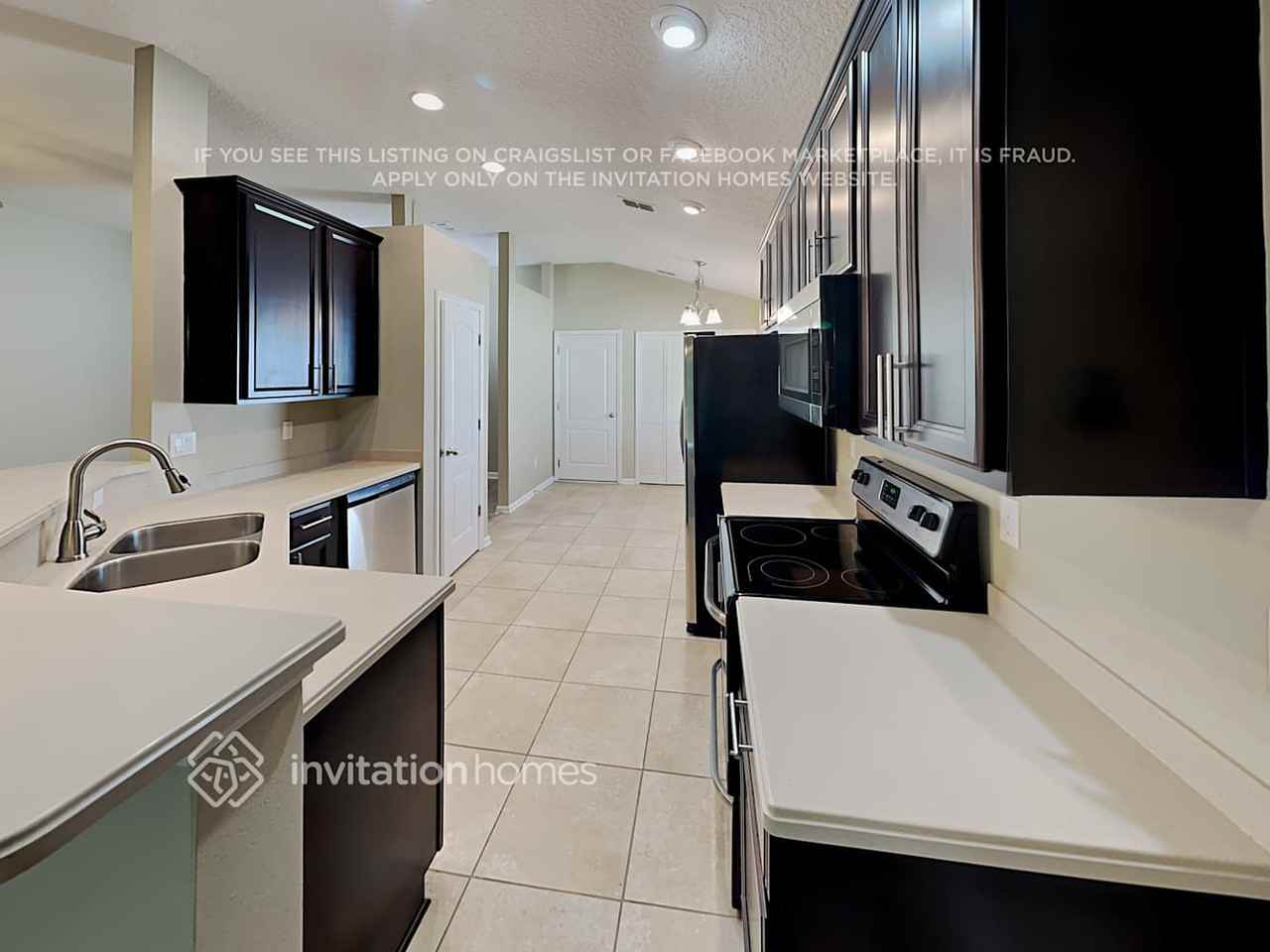 372 Sunshine Dr - Photo 6 of 20