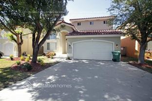 15374 Sw 141st Ct - Photo 1 of 1