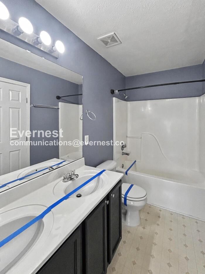 142 Oak Valley Cir - Photo 4 of 20