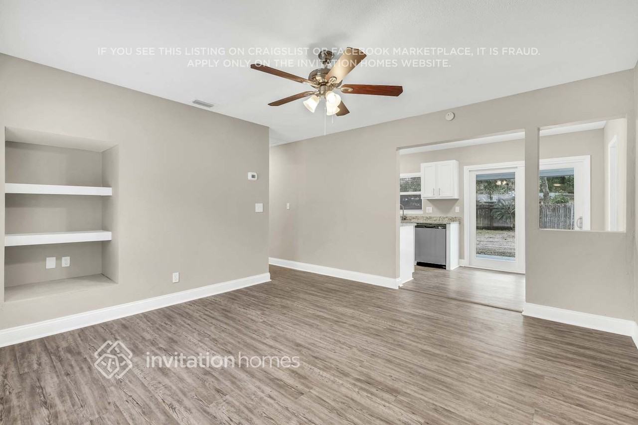 425 Hayton Ave - Photo 4 of 27