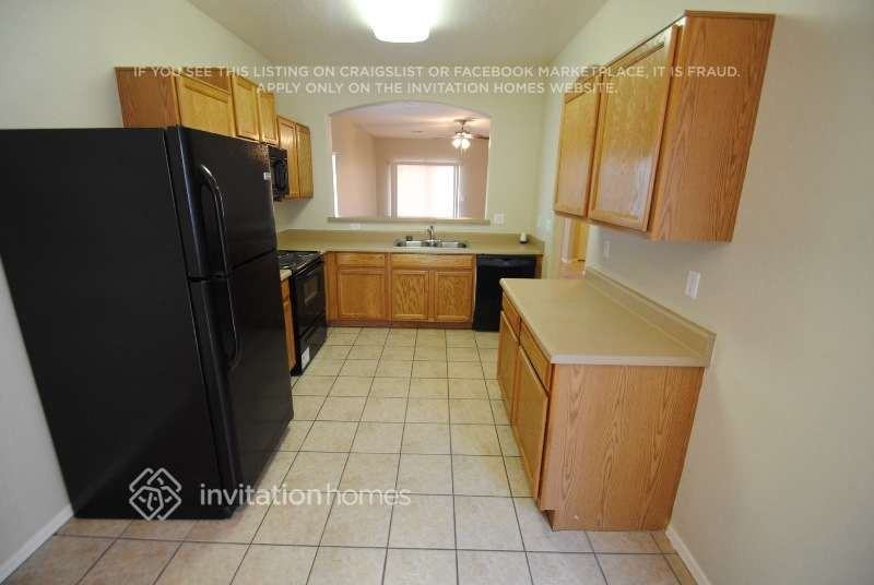 907 W Saint Kateri Ave - Photo 4 of 13