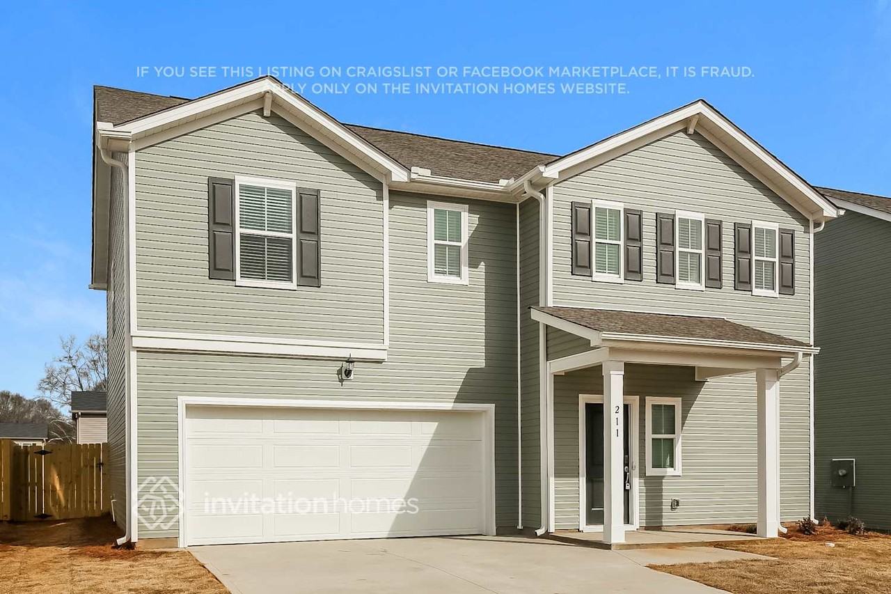 211 White Fields Ave - Photo 4 of 18