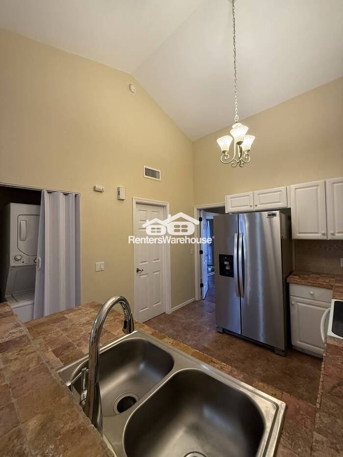 8111 W Wacker Rd #42 - Photo 5 of 13