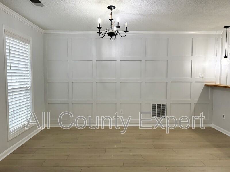 4463 Whitt Station Run Nw - Photo 3 of 8