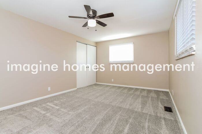 11670 Hanover Rd - Photo 7 of 15