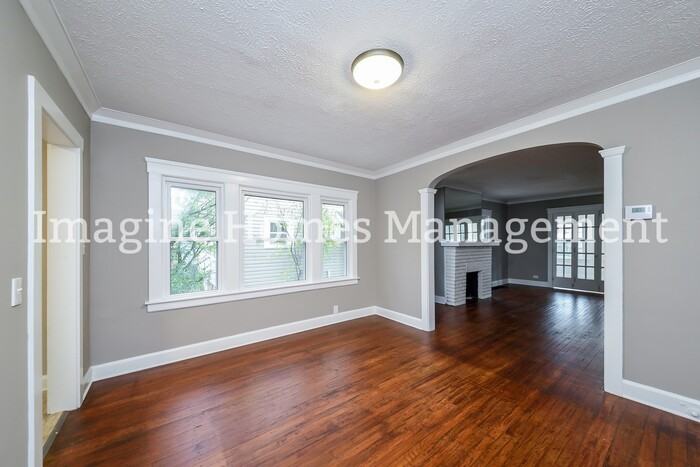 2176 Glenbury Ave #1 - Photo 6 of 17