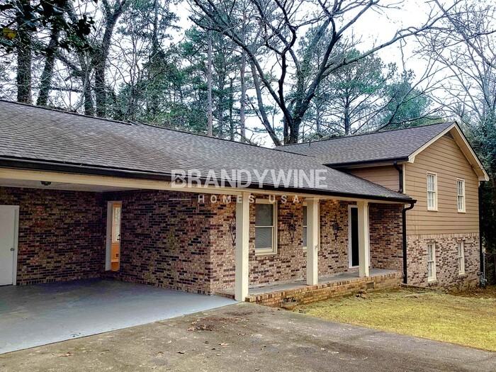 1481 Smokehouse Ln - Photo 2 of 30