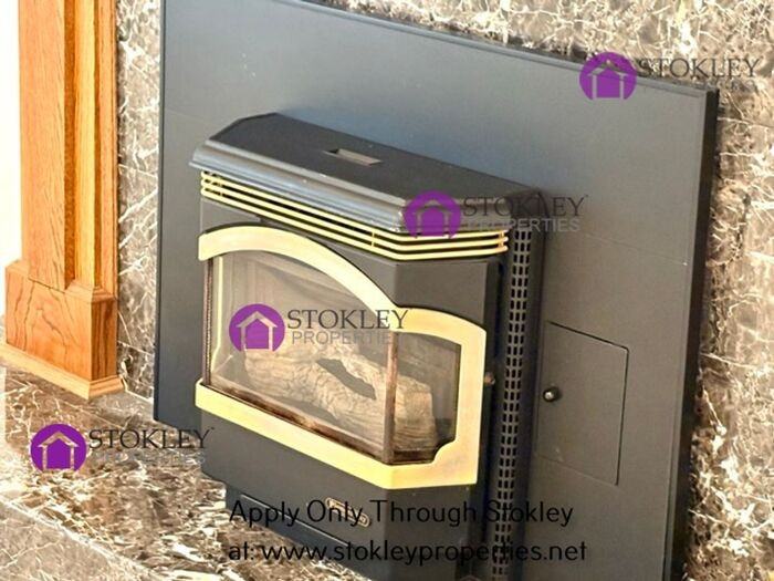 822 Reef Point Dr - Photo 5 of 44