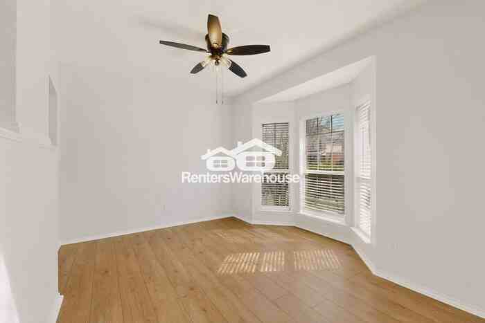 4918 Silverweed Dr - Photo 5 of 43