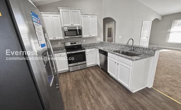 136 Pitts Griffin Dr - Photo 4 of 27