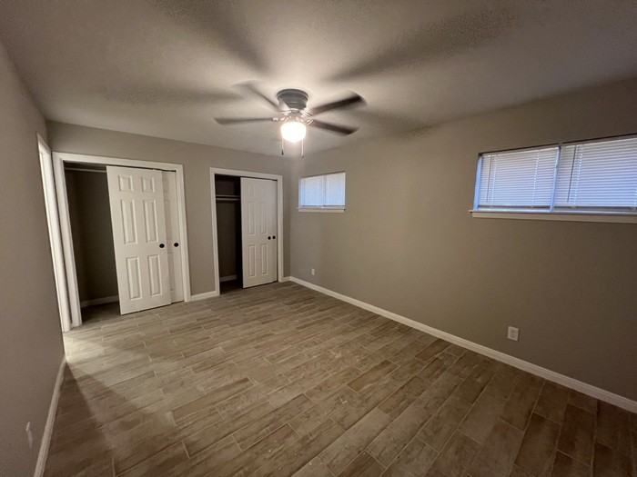 1110 Falcon Dr - Photo 7 of 22