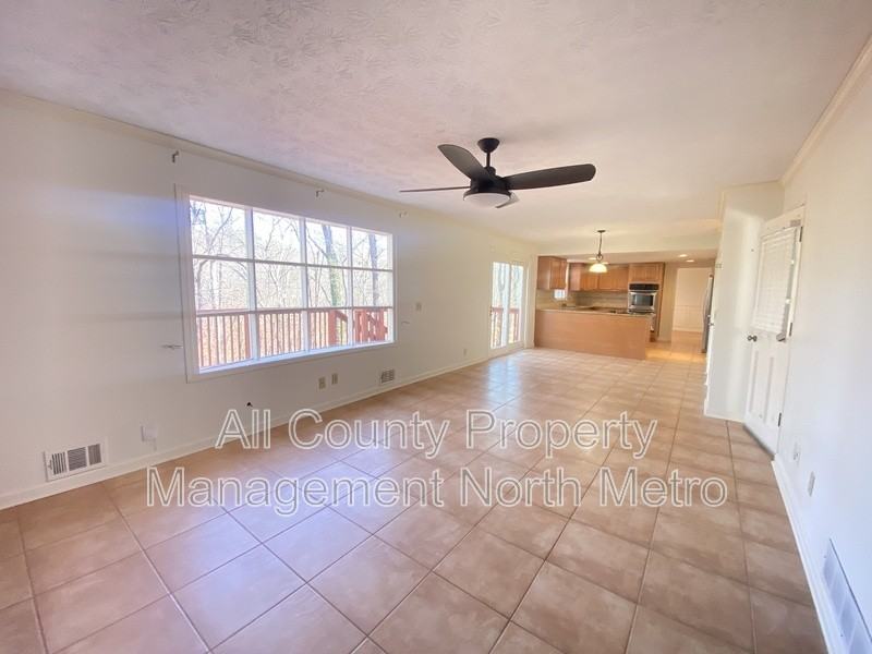 320 Six Branches Ct - Photo 5 of 22