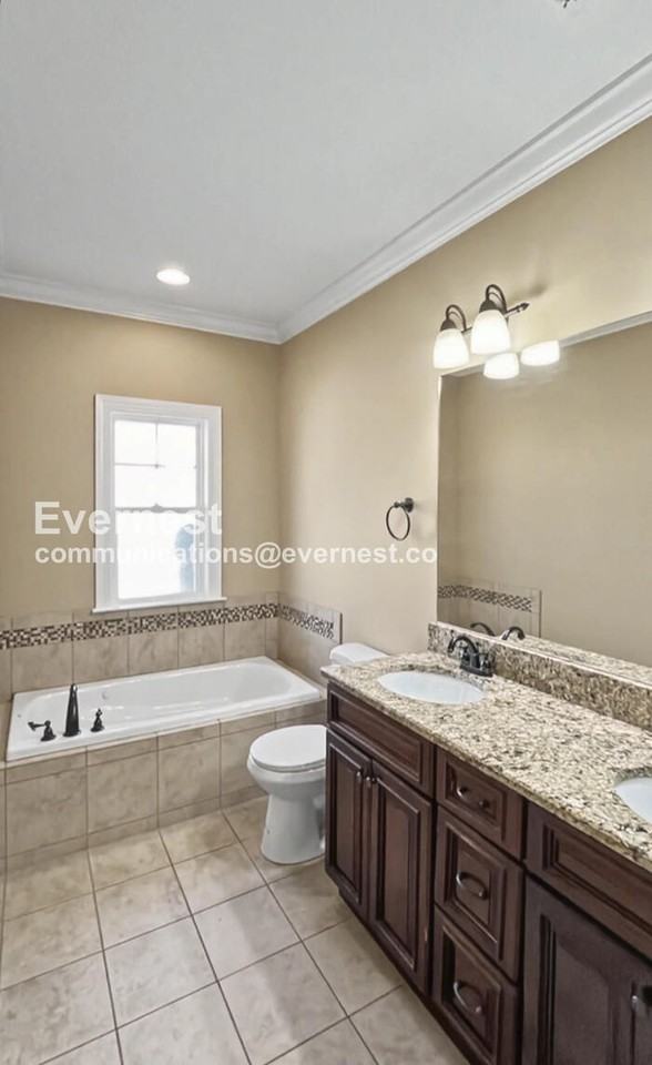 8869 Wilson Creek Dr - Photo 5 of 21