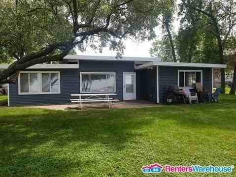 22692 Hayward Ave N - Photo 2 of 19