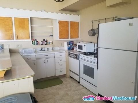 22692 Hayward Ave N - Photo 6 of 19