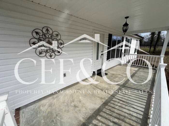 1272 Gossett Rd - Photo 3 of 33