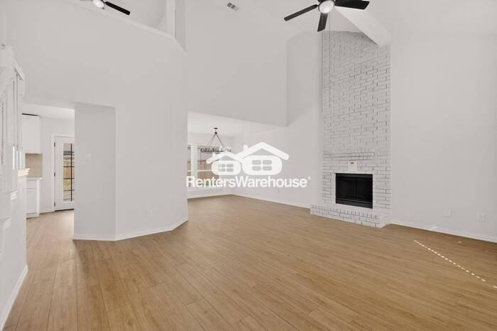 7601 Cornell Dr - Photo 5 of 38