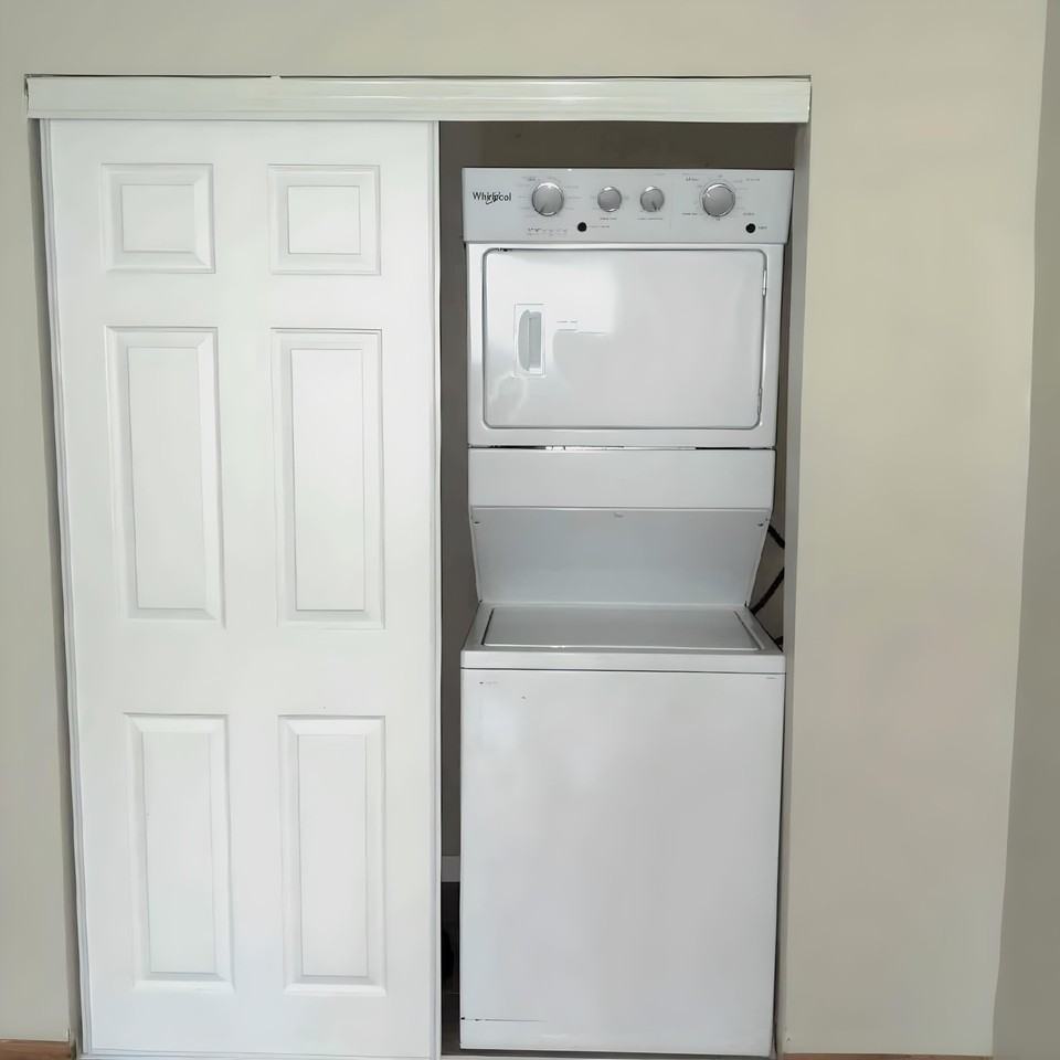 976 Robert St S #976-102 - Photo 6 of 26