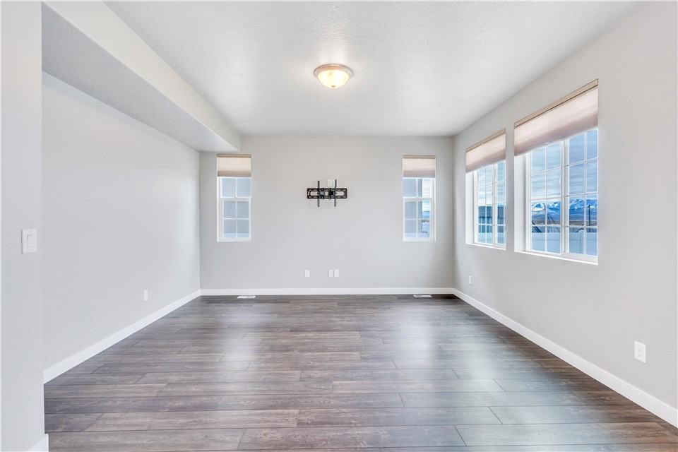 5749 N Osprey Dr - Photo 6 of 17