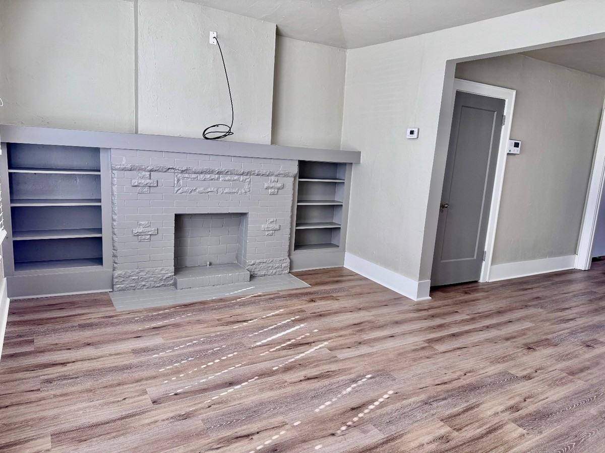 Nw 12th Pl #1 - Photo 6 of 17