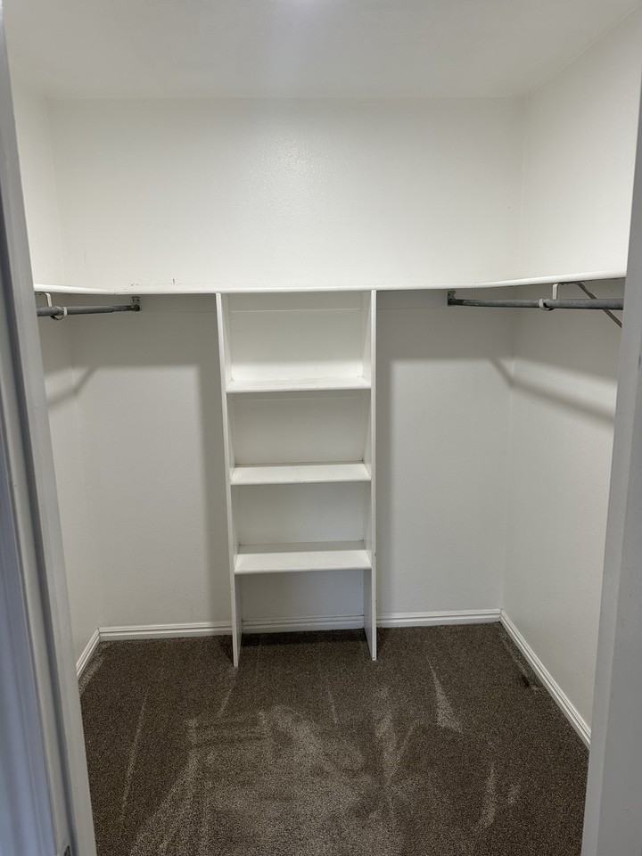 733 N Aly - Photo 4 of 10