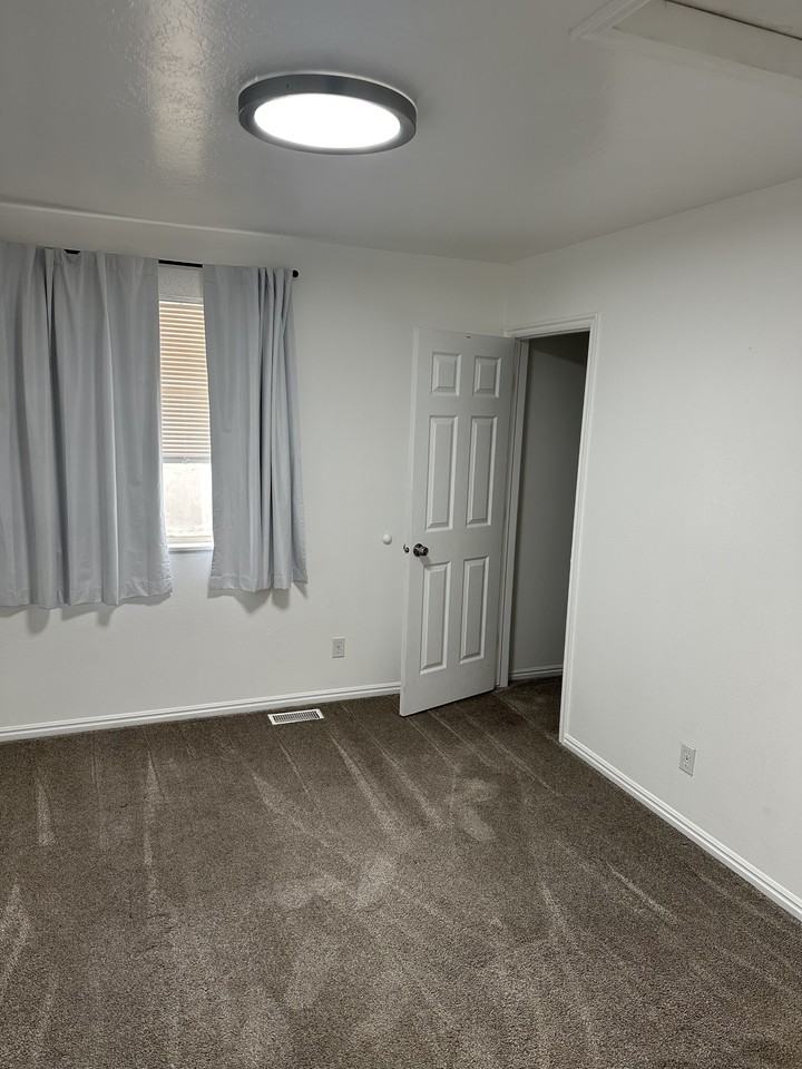 733 N Aly - Photo 5 of 10