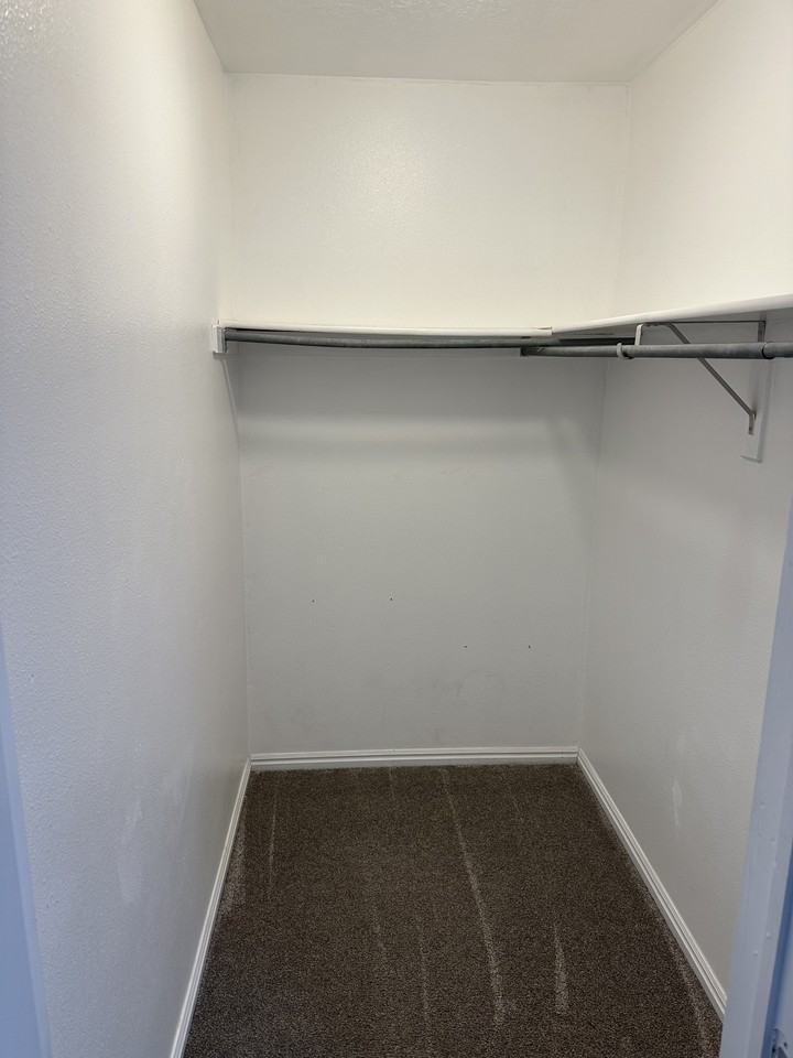 733 N Aly - Photo 6 of 10