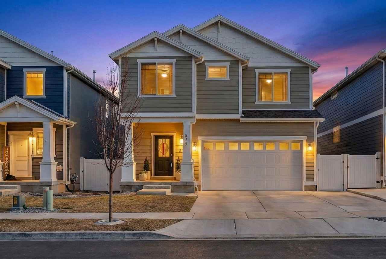 512 S Pegasus Way - Photo 2 of 34