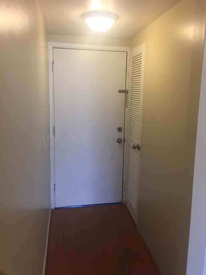 417 6th St #A - Photo 4 of 14