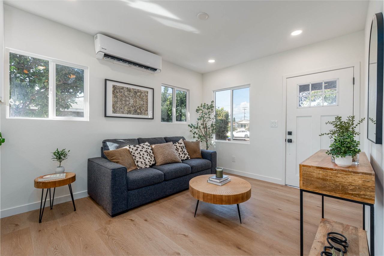 3921 Delta St #NA - Photo 2 of 15