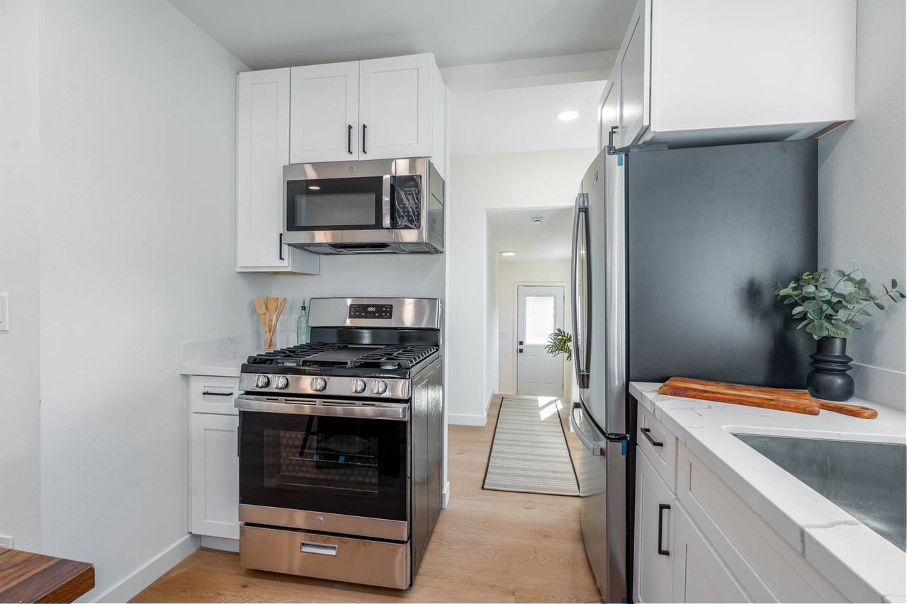 3921 Delta St #NA - Photo 6 of 15