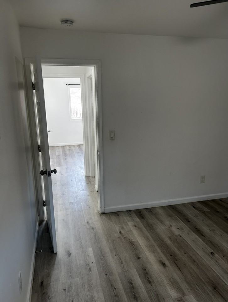 4085 49th St #2 - Photo 3 of 11