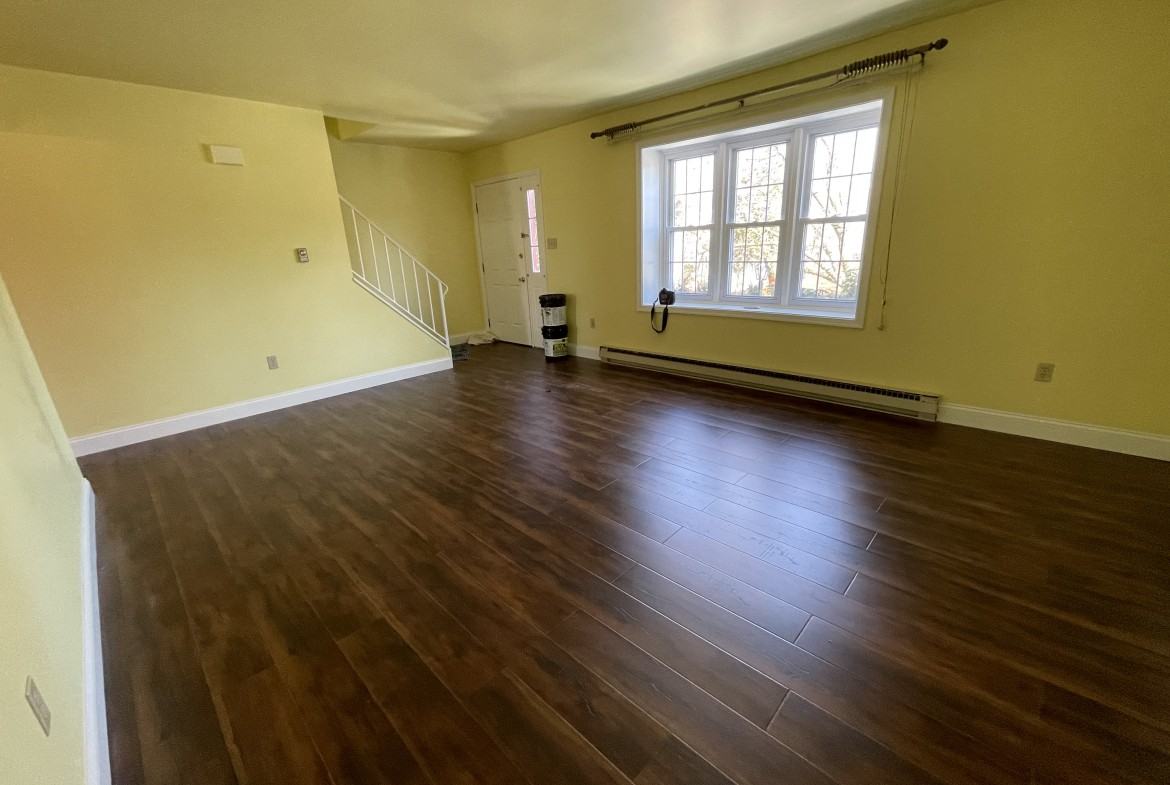 534 Nicholas Ave #NA - Photo 4 of 22