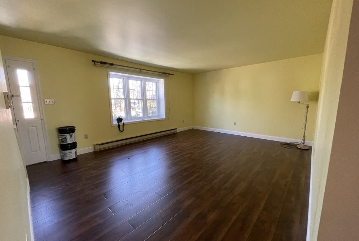 534 Nicholas Ave #NA - Photo 5 of 22