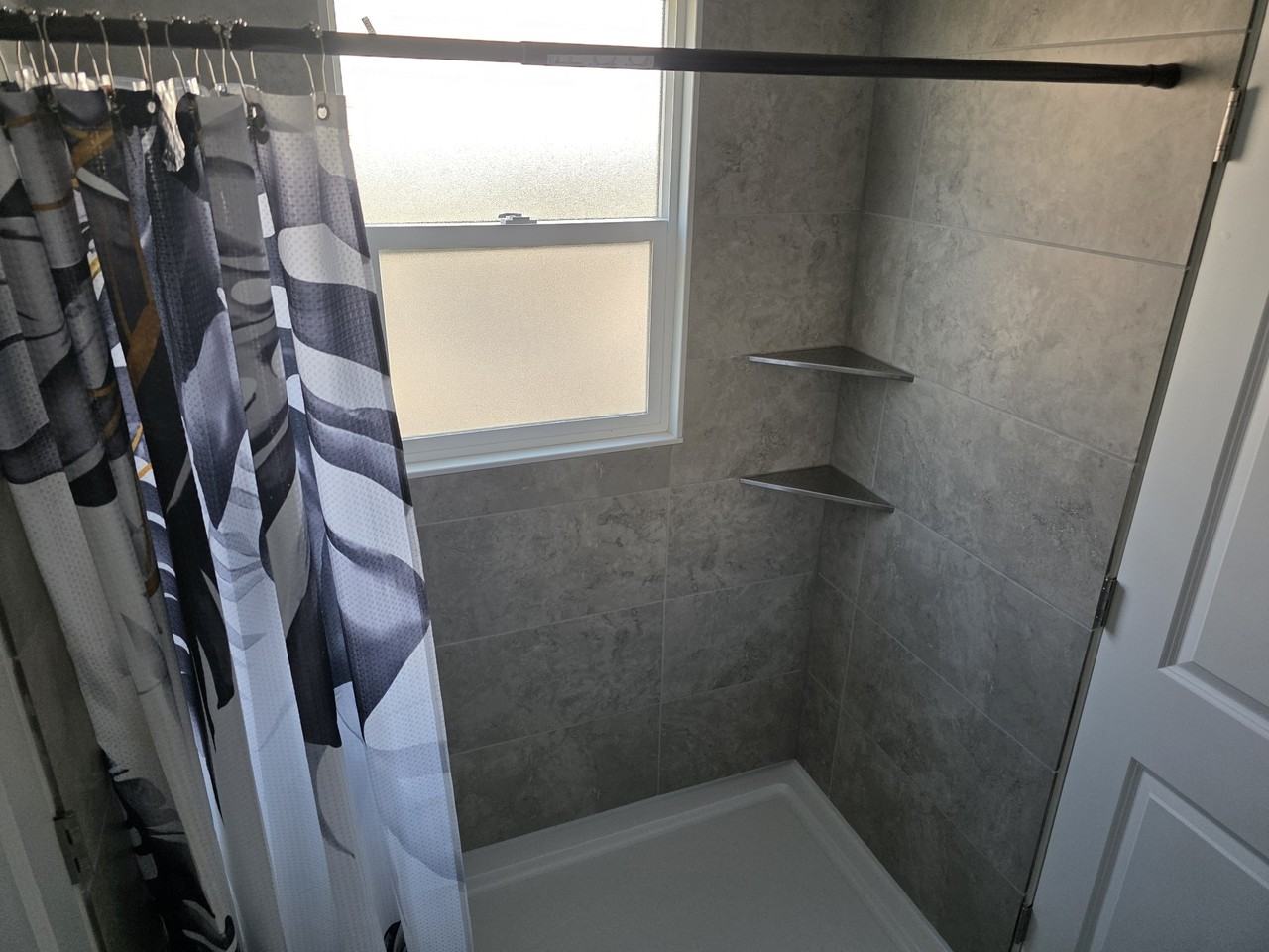 1815 Geranium St #1815 - Photo 3 of 7