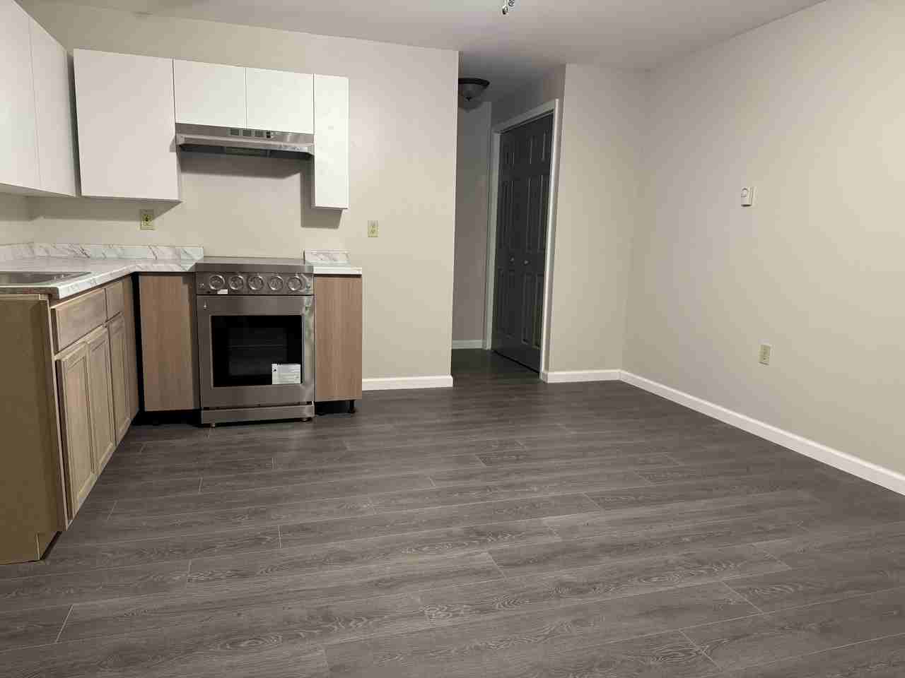 355 S Main St #B3 - Photo 3 of 9