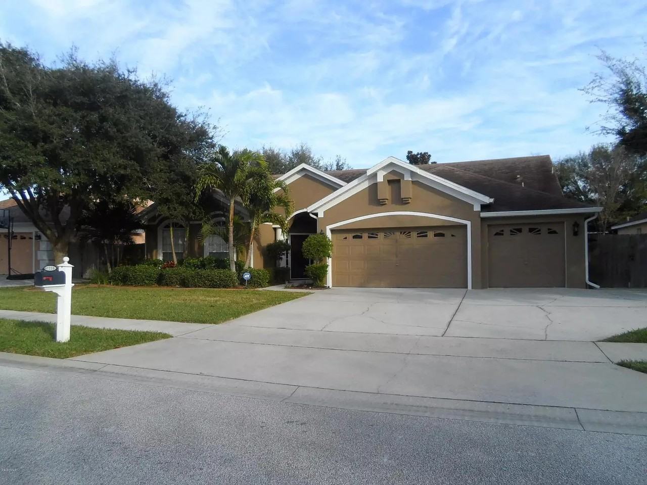 1358 Sanibel Ln #NA - Photo 7 of 8