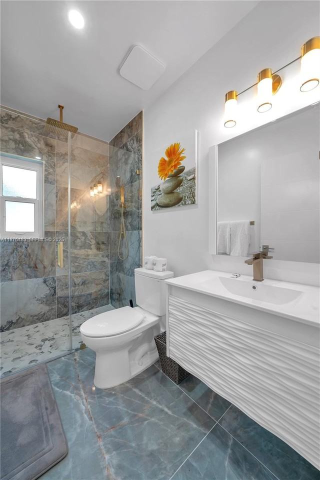 11223 Ne 9th Ct #11223 - Photo 5 of 15